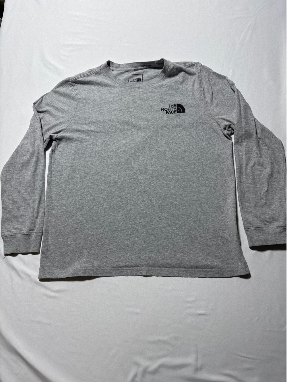 The North Face Women's Long Sleeve Tee - Classic Grey, Size: